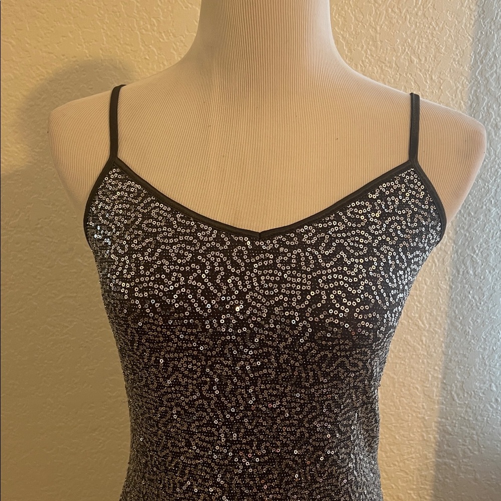 Express sequin Cami - Picture 2 of 6